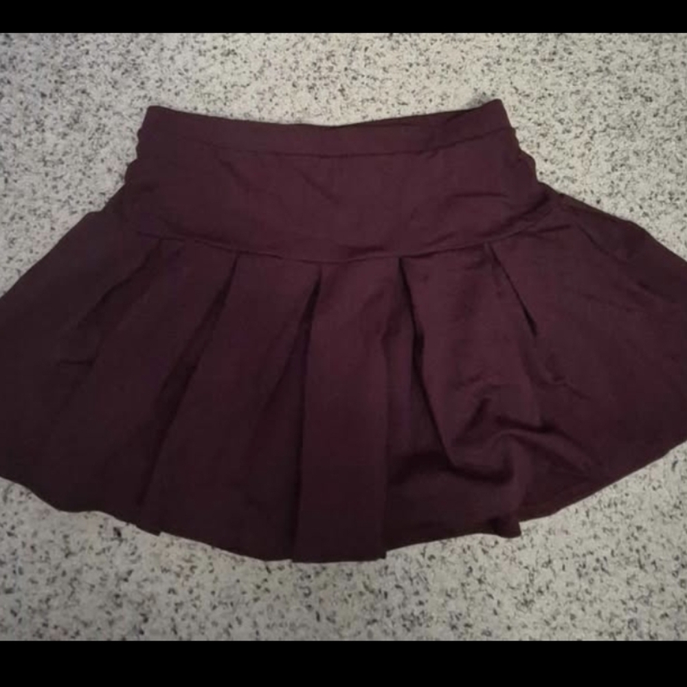 Fashion Nova Plum Pleated Skater Mini Skirt